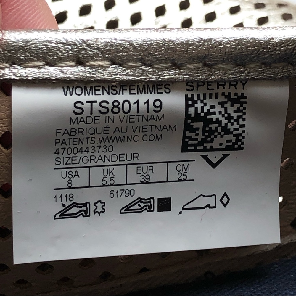 Sperry Slip On’s - Picture 6 of 6